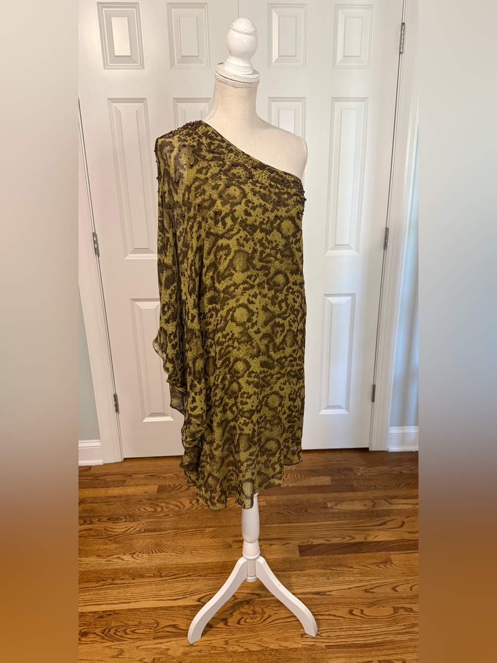 ANU Silk Asymmetric One-Shoulder Cocktail Dress Size 2 Green Snake Print Beaded